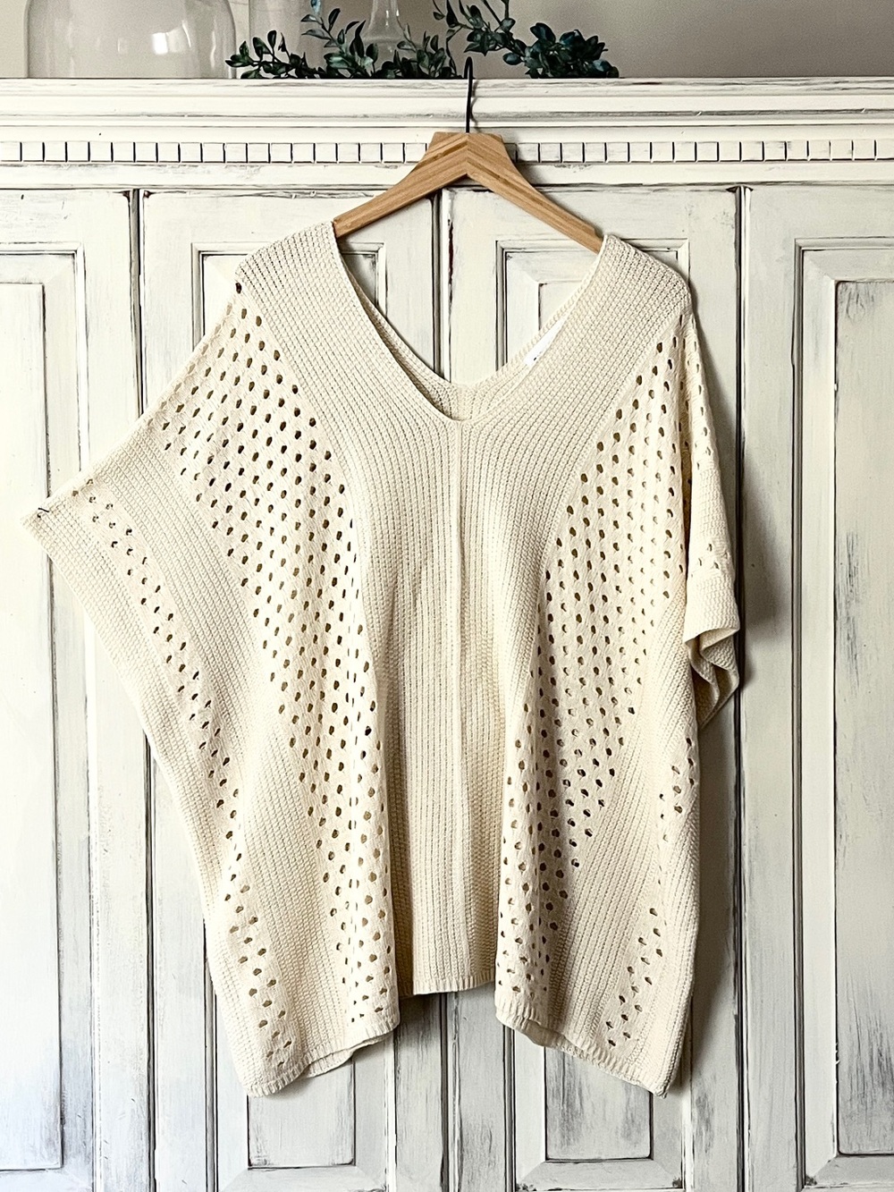 🟠NWT FIRST LOVE Oversized Open Weave Crochet Poncho-Style V-Neck Sweater - Cream